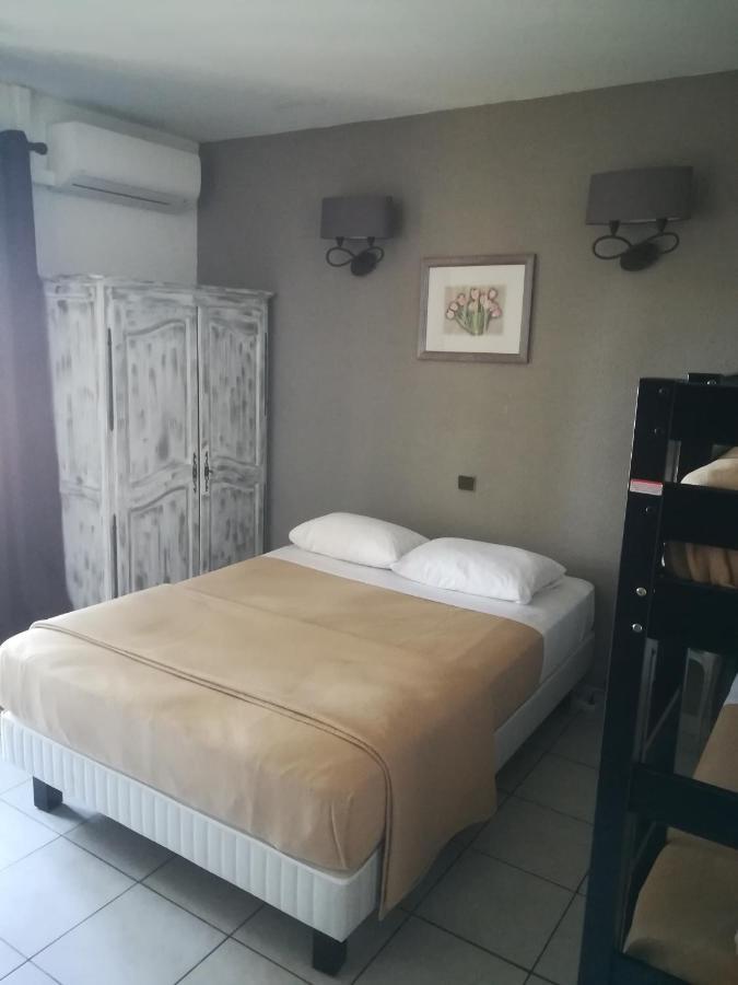 Auberge Ferayola Galeria  Buitenkant foto