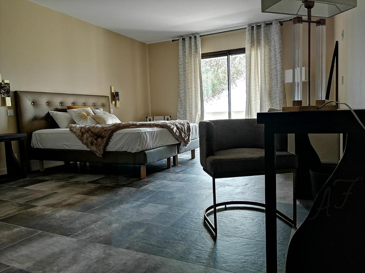 Auberge Ferayola Galeria  Buitenkant foto