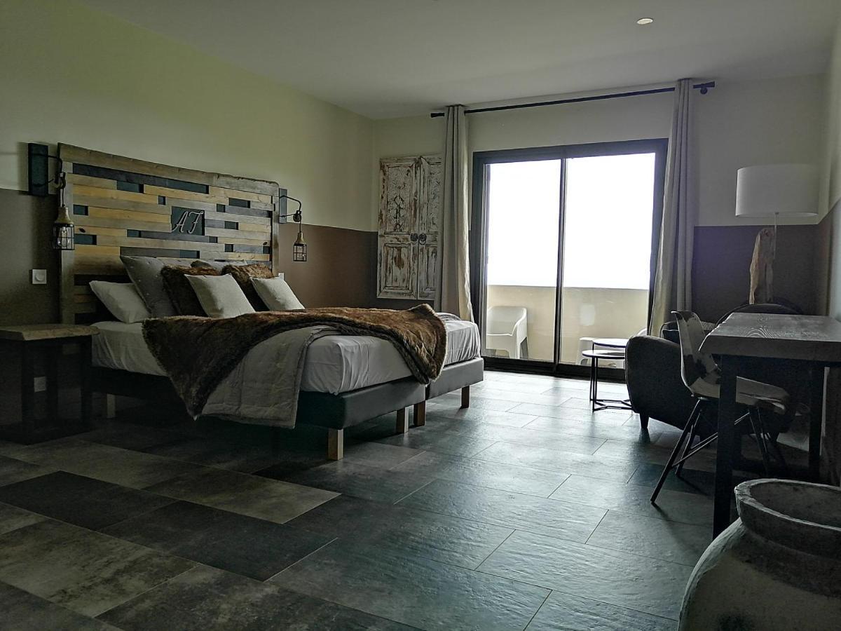 Auberge Ferayola Galeria  Buitenkant foto