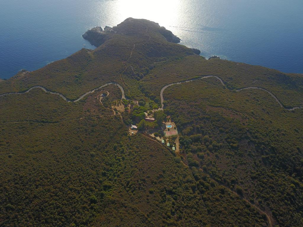Auberge Ferayola Galeria  Buitenkant foto